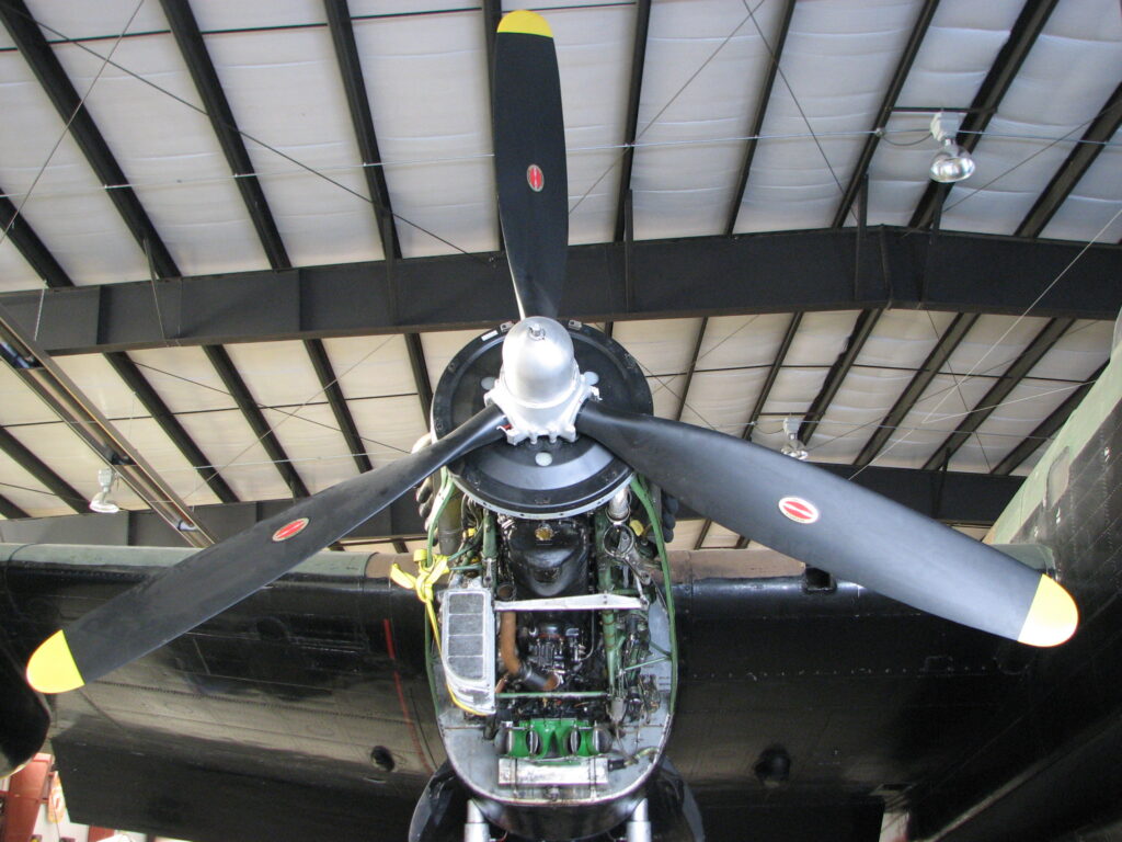 Moteur de droite